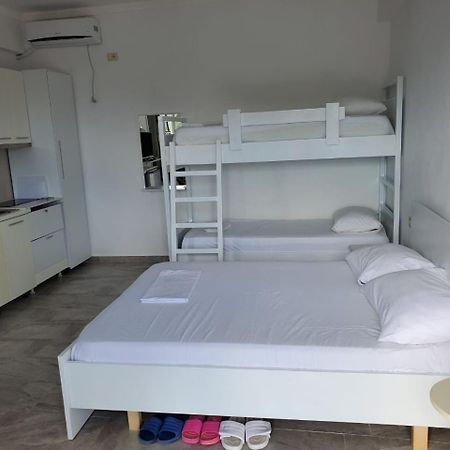 Luigi S Fairyview Apartment Saranda Zewnętrze zdjęcie