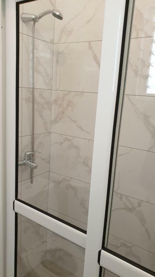 Luigi S Fairyview Apartment Saranda Zewnętrze zdjęcie